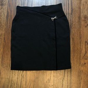 Hengu black mini skirt